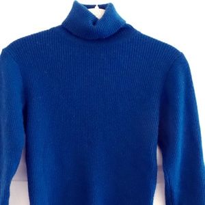 Women's X Small sweater